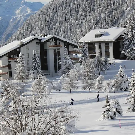 アパート Chinegga *